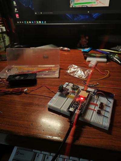 【ESP32】智能AI陪伴性机器人demo_贾维斯